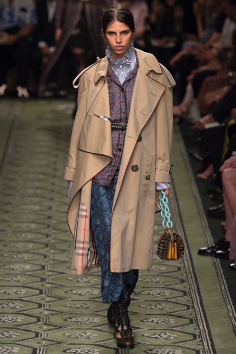 burberry model 2016 catwalk|burberry fashion designer 2016.